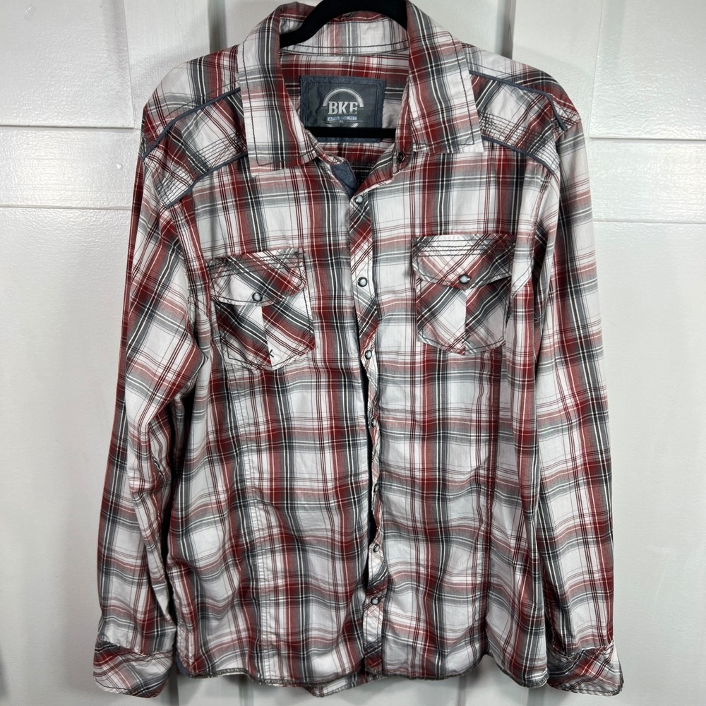 BKE Mens XL Athletic Fit Plaid Button Down Shirt Red White Black B2303